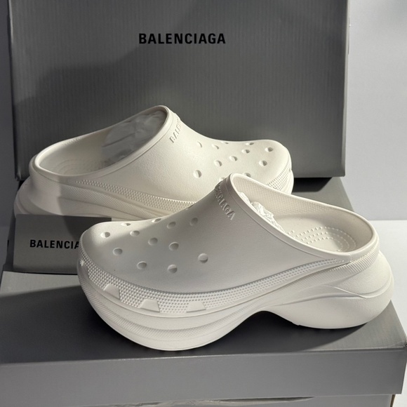 Balenciaga Crocs Rubber Mules Slip on Unisex White , brand new PICK SIZE - Picture 1 of 16